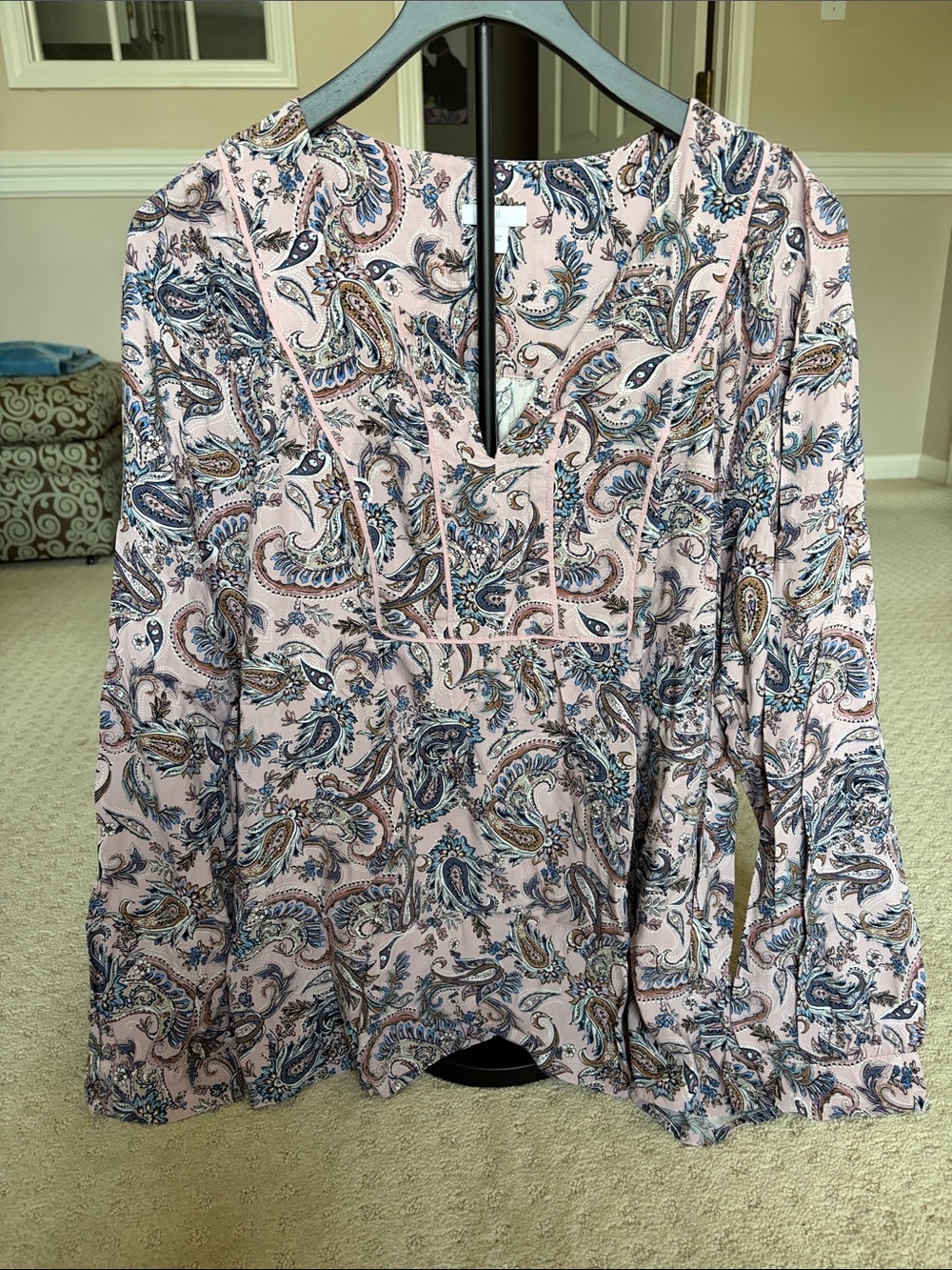 J. Jill Pink Paisley V-Neck Long Sleeve Blouse